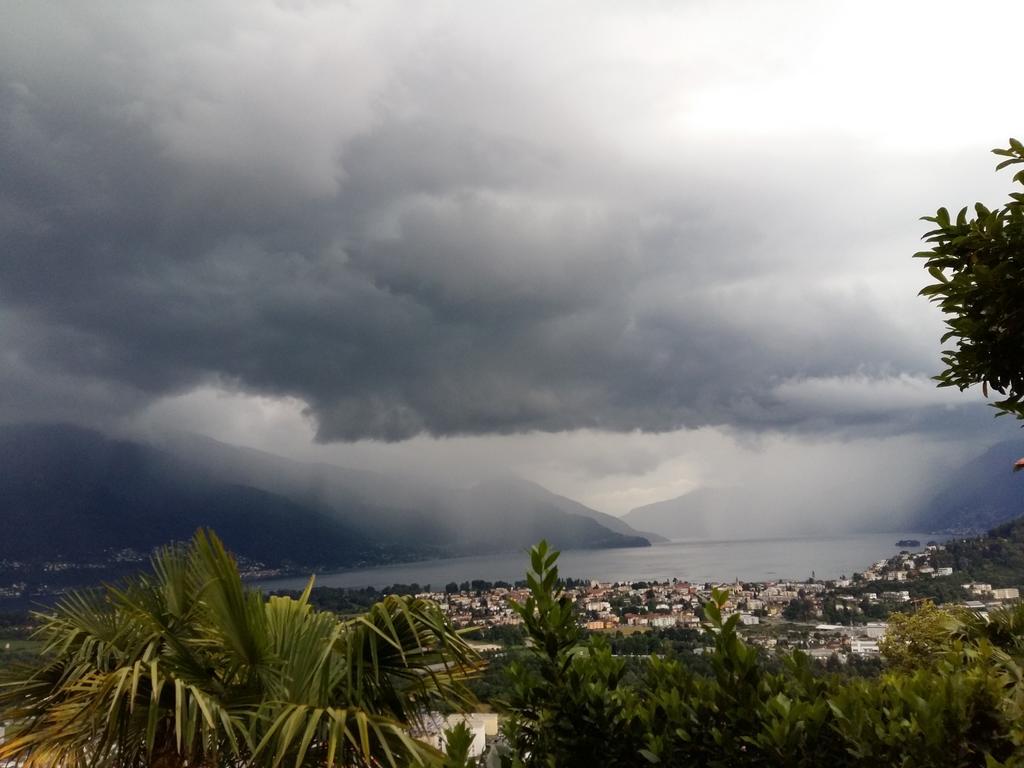 Casa Grillino Apartment Locarno Luaran gambar